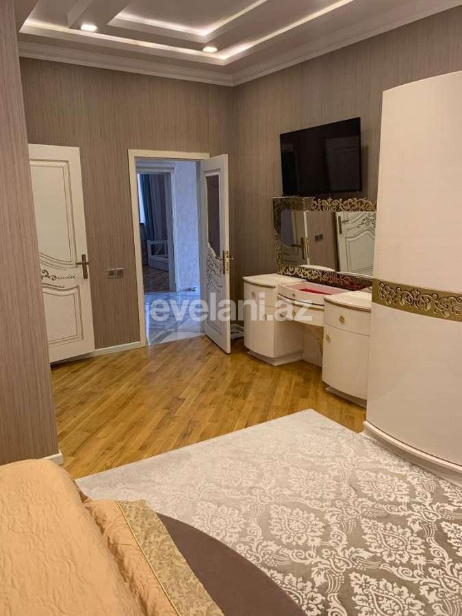 Kirayə verilir, həyət evi / bağ, 4 otaqlı, 200 m², Bakı, Binəqədi r, 6-cı mikrorayon q.