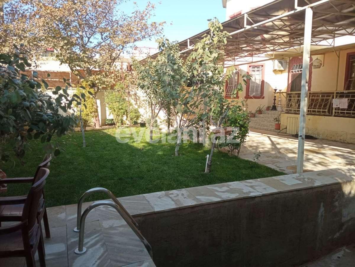 Satılır, həyət evi / bağ, 6 otaqlı, 270 m², Bakı, Səbail r, Badamdar q.