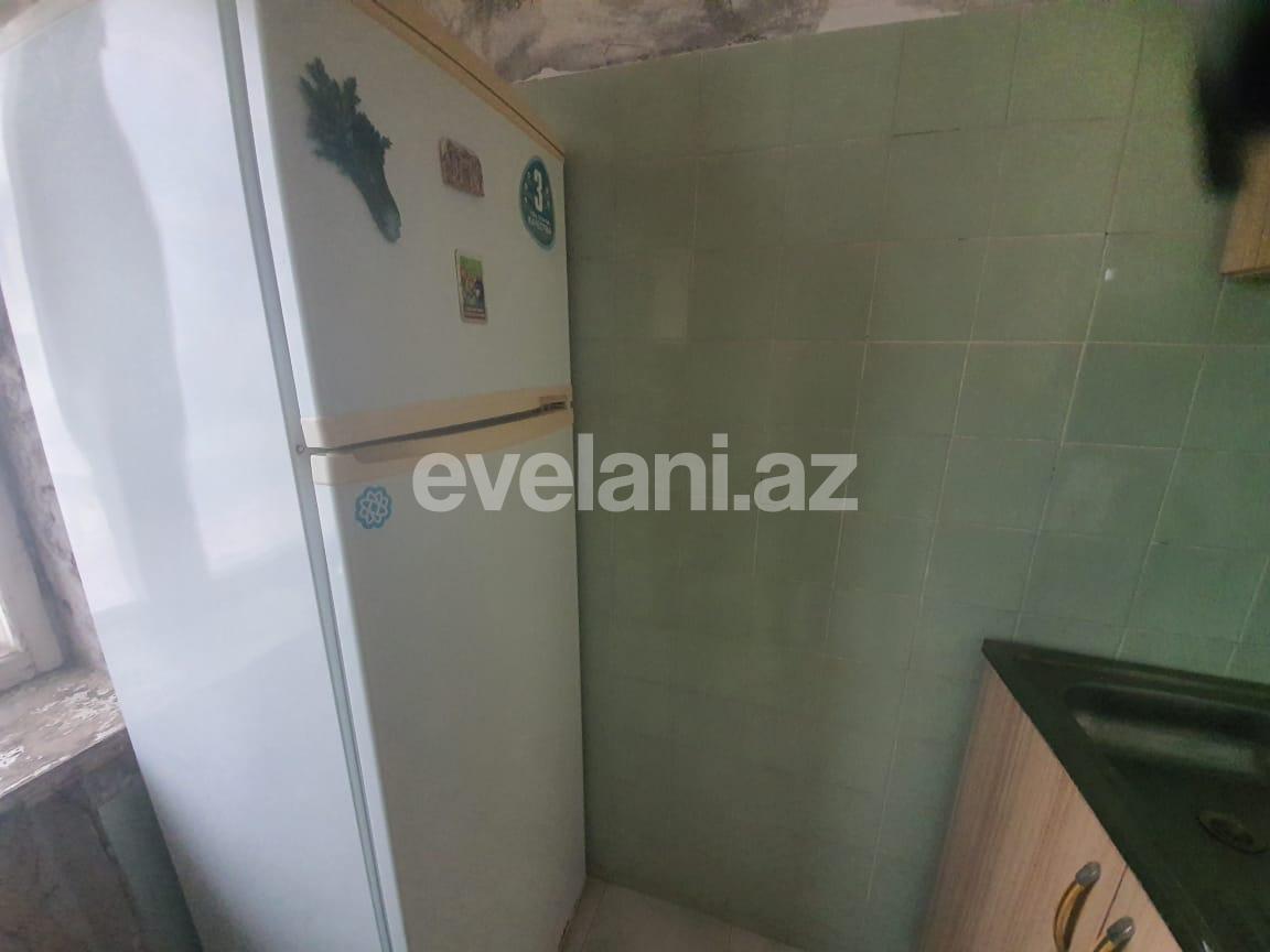 Satılır, köhnə tikili, 2 otaqlı, 52 m², Bakı, Yasamal r, Elmlər Akademiyası m.