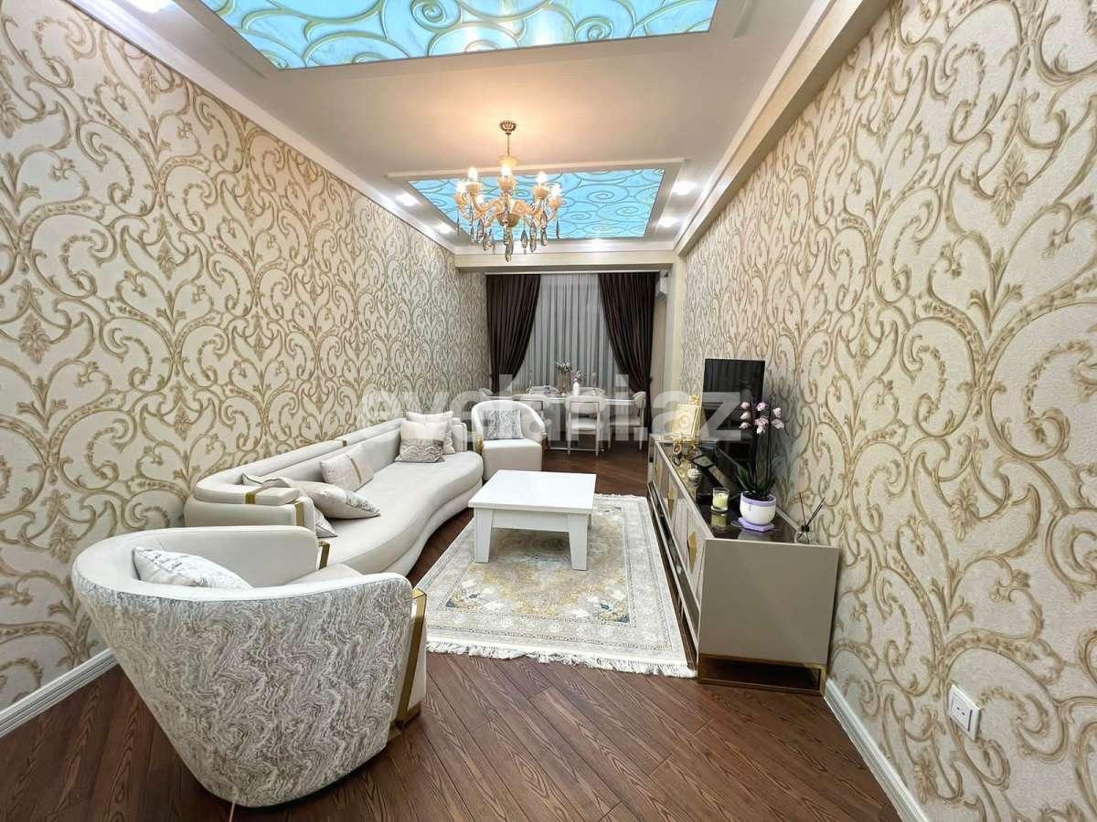 Satılır, yeni tikili, 3 otaqlı, 125 m², Bakı, Nəsimi r, 3-cü mikrorayon q, Memar Əcəmi m.