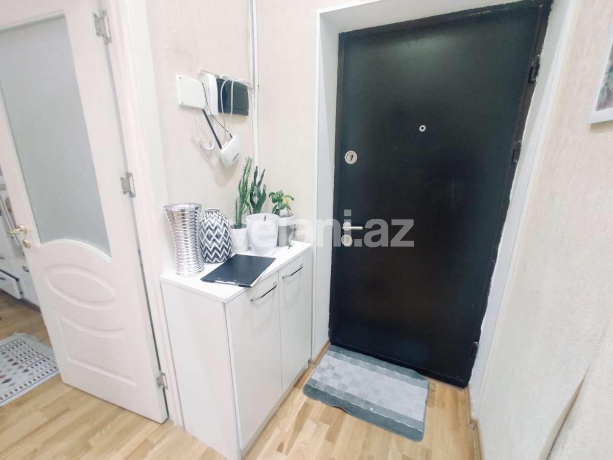 Kirayə verilir, yeni tikili, 2 otaqlı, 46 m², Bakı, Nizami r, Qara Qarayev m.