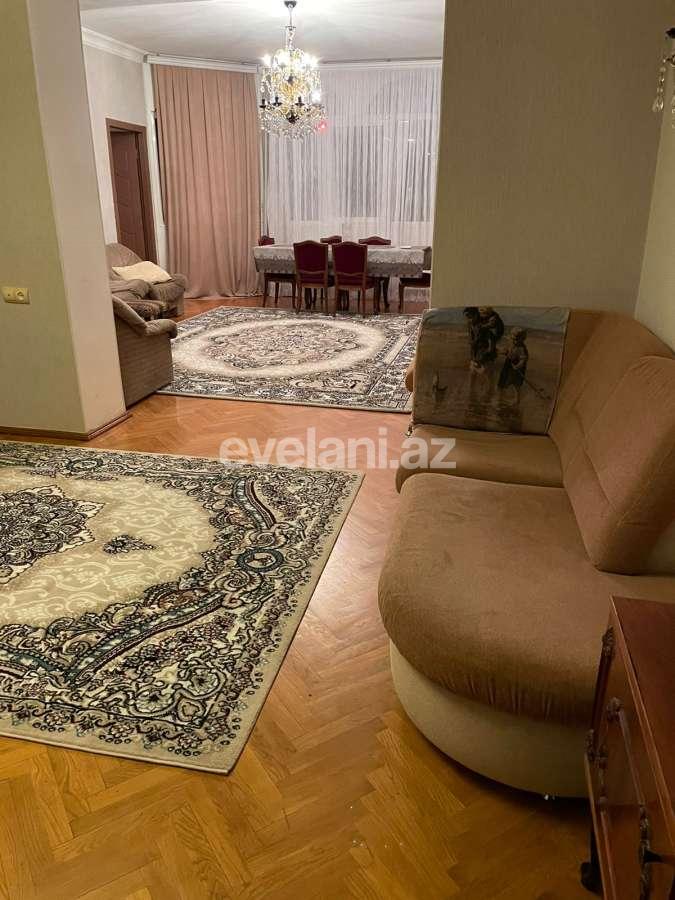 Kirayə verilir, köhnə tikili, 3 otaqlı, 120 m², Bakı, Yasamal r, Elmlər Akademiyası m.