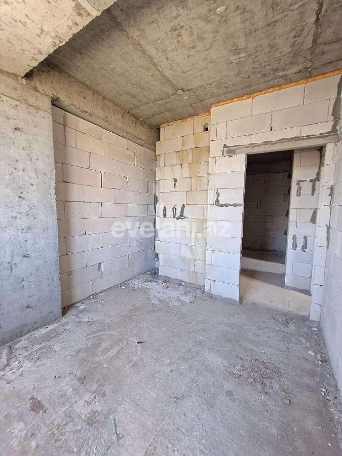 Satılır, yeni tikili, 2 otaqlı, 75 m², Bakı, Nizami r, Qara Qarayev m.