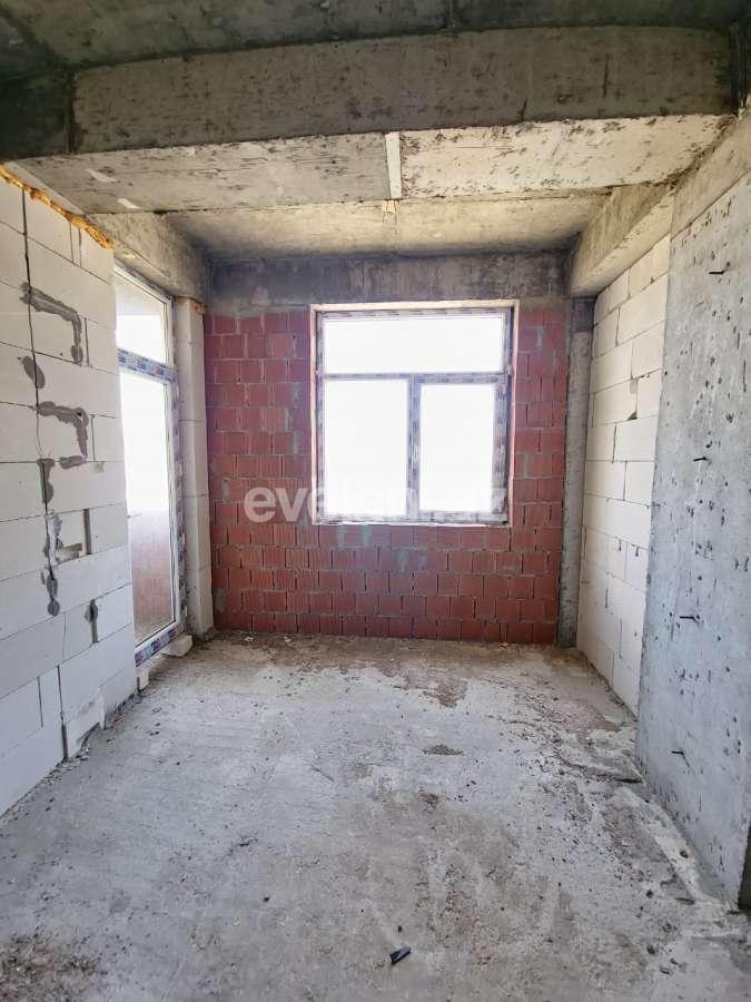 Satılır, yeni tikili, 2 otaqlı, 75 m², Bakı, Nizami r, Qara Qarayev m.