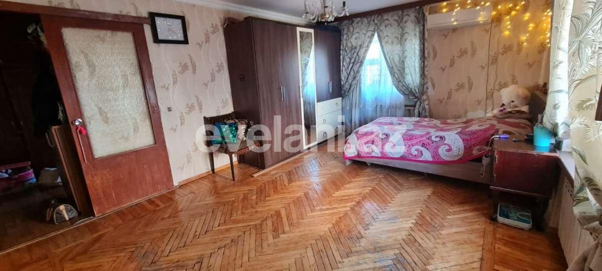 Satılır, köhnə tikili, 2 otaqlı, 65 m², Bakı, Yasamal r, Yasamal q, İnşaatçılar m.