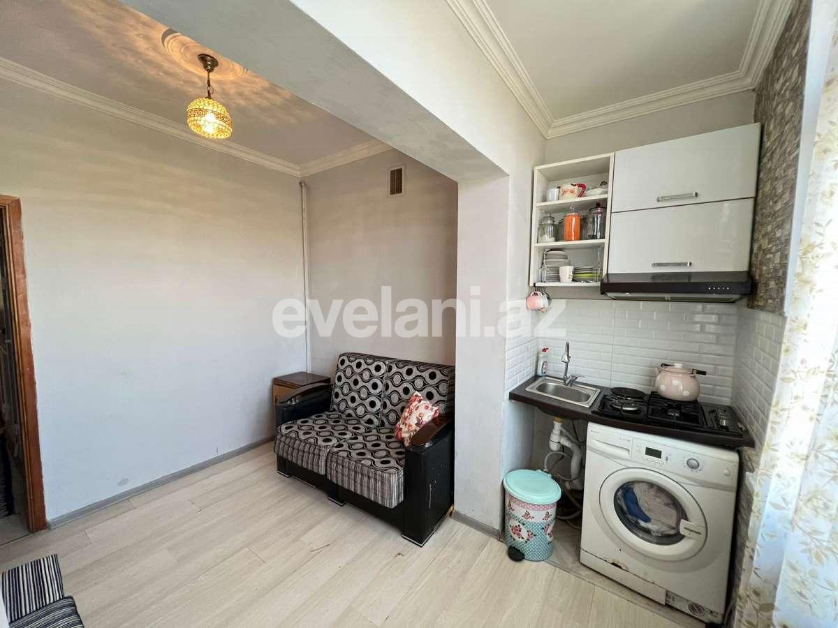 Satılır, köhnə tikili, 2 otaqlı, 66 m², Bakı, Suraxanı r, Yeni Günəşli q, Neftçilər m.