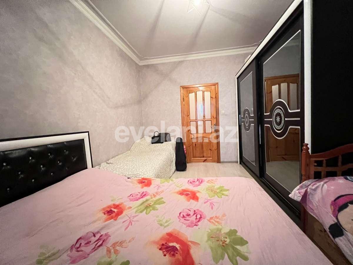 Satılır, köhnə tikili, 2 otaqlı, 66 m², Bakı, Suraxanı r, Yeni Günəşli q, Neftçilər m.
