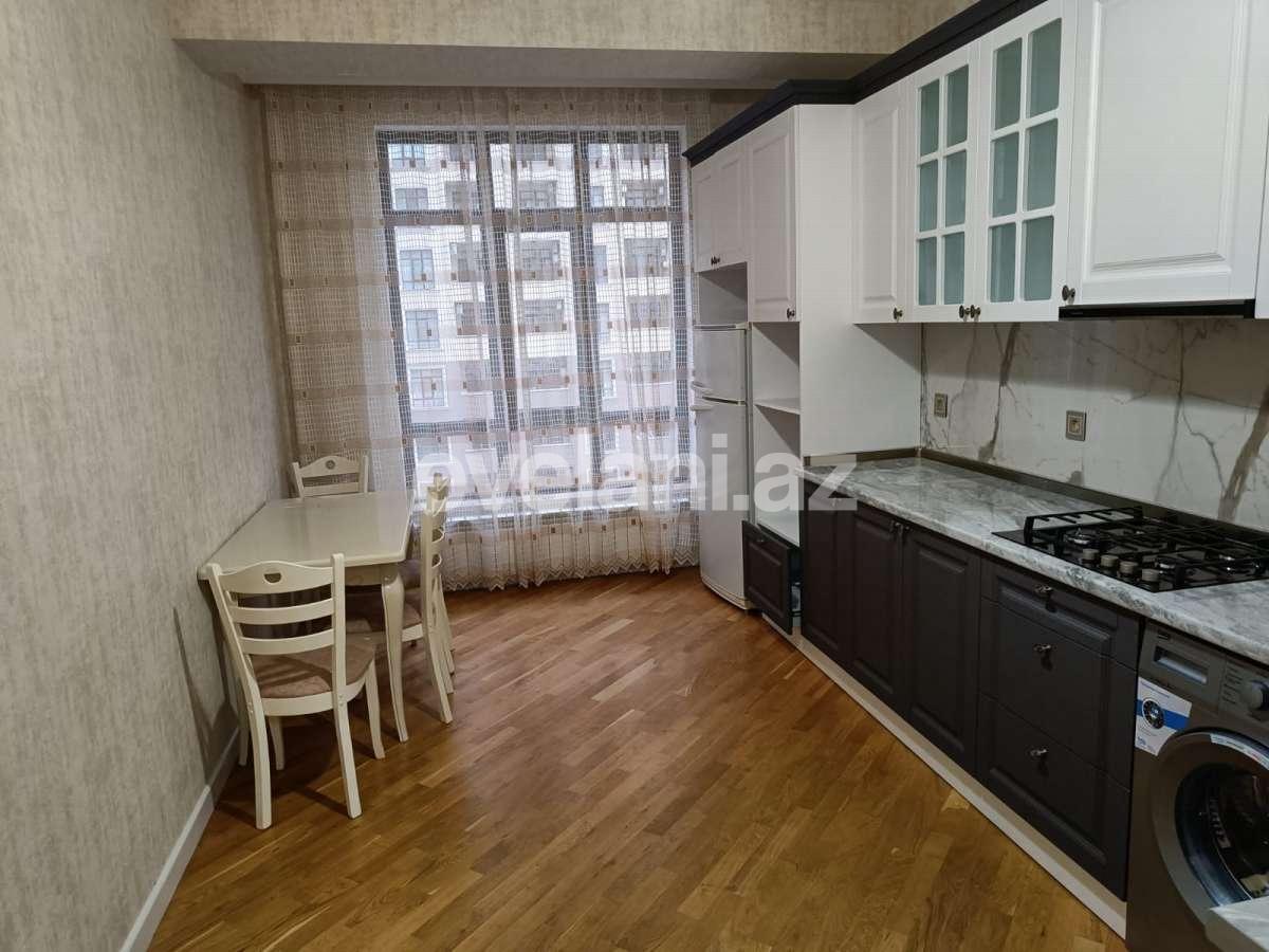 Kirayə verilir, yeni tikili, 3 otaqlı, 130 m², Bakı, Yasamal r, İnşaatçılar m.