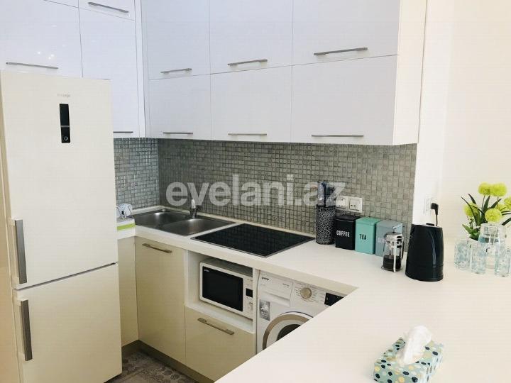 Продаётся, новостройка, 2-комнаты, 67 m², Баку, Хатаинский r, Шах Исмаил Хатаи m.