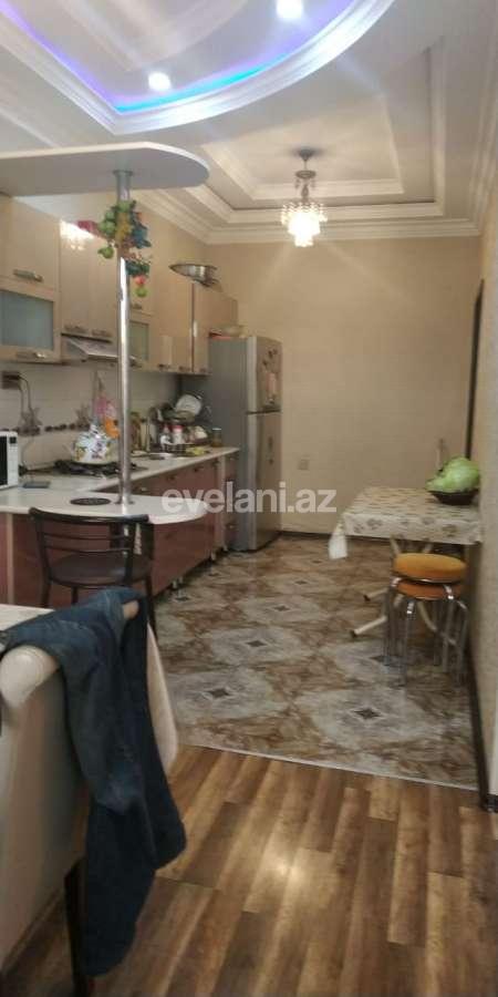 Satılır, həyət evi / bağ, 4 otaqlı, 250 m², Bakı, Səbail r, Badamdar q.