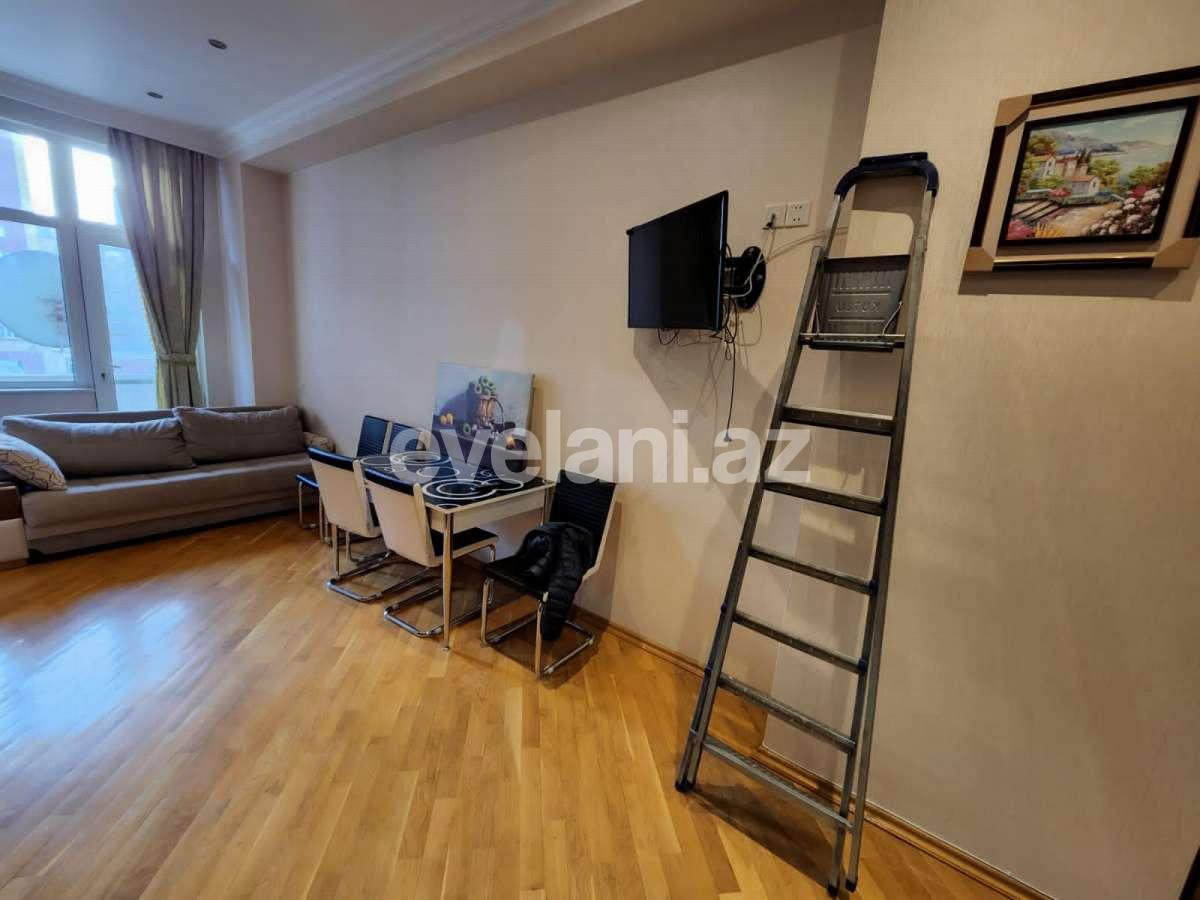 Rent, new building, 4 room, 165 m², Baku, Nasimi r.