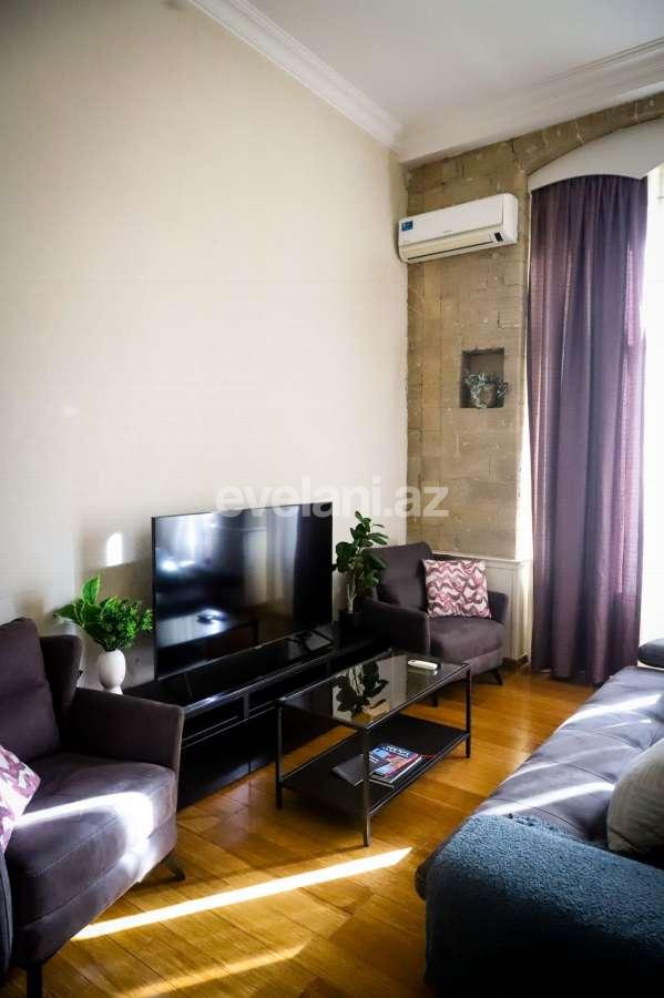 Сдаётся, вторичка, 2-комнаты, 66 m², Баку, Насиминский r, 28 мая m.