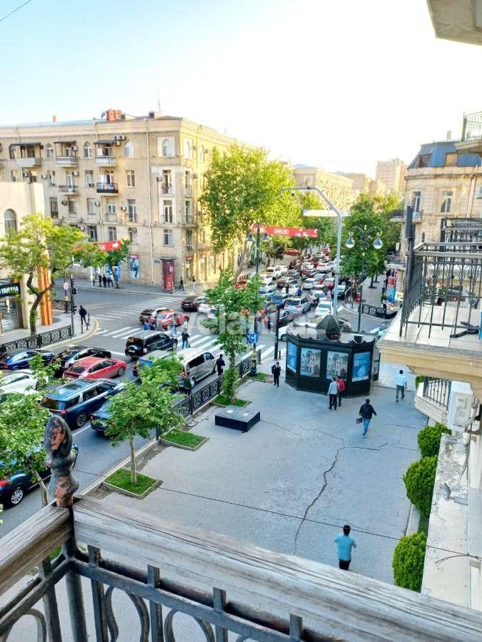 Сдаётся, вторичка, 2-комнаты, 60 m², Баку, Насиминский r, 28 мая m.