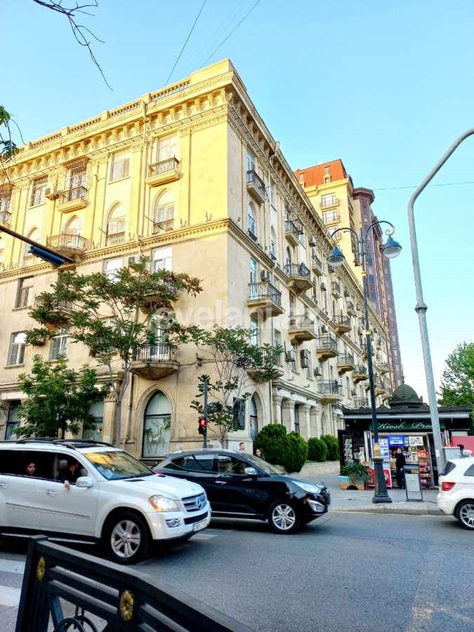 Сдаётся, вторичка, 2-комнаты, 60 m², Баку, Насиминский r, 28 мая m.