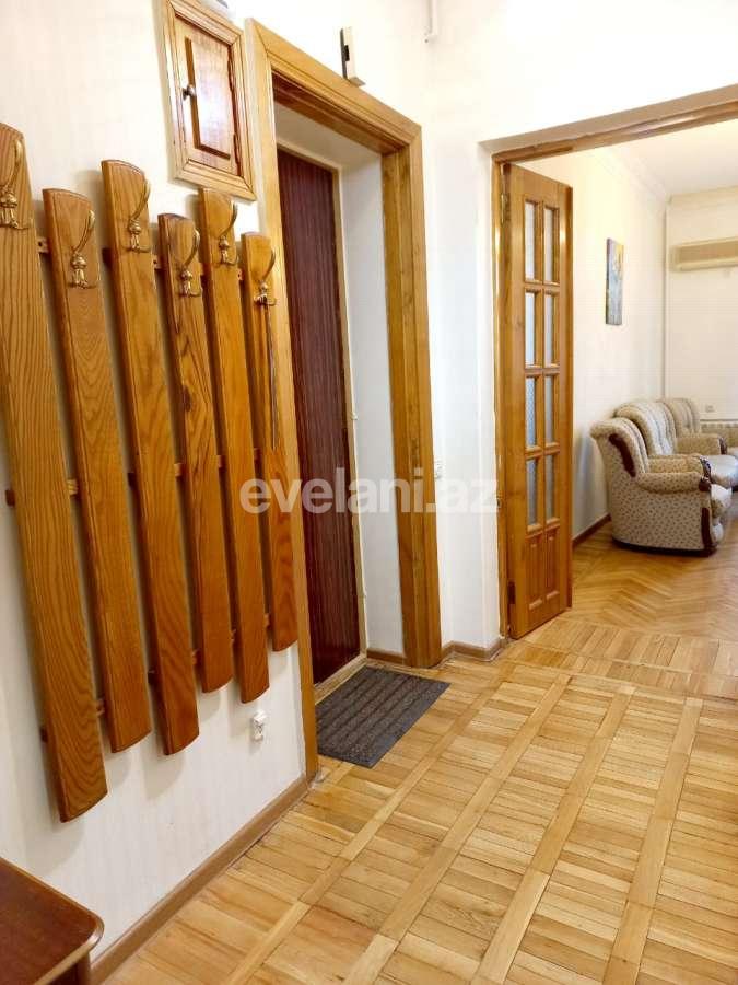 Сдаётся, вторичка, 2-комнаты, 60 m², Баку, Насиминский r, 28 мая m.