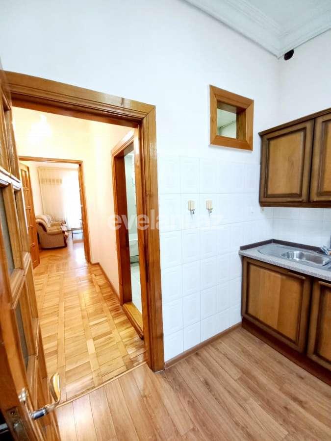 Сдаётся, вторичка, 2-комнаты, 60 m², Баку, Насиминский r, 28 мая m.