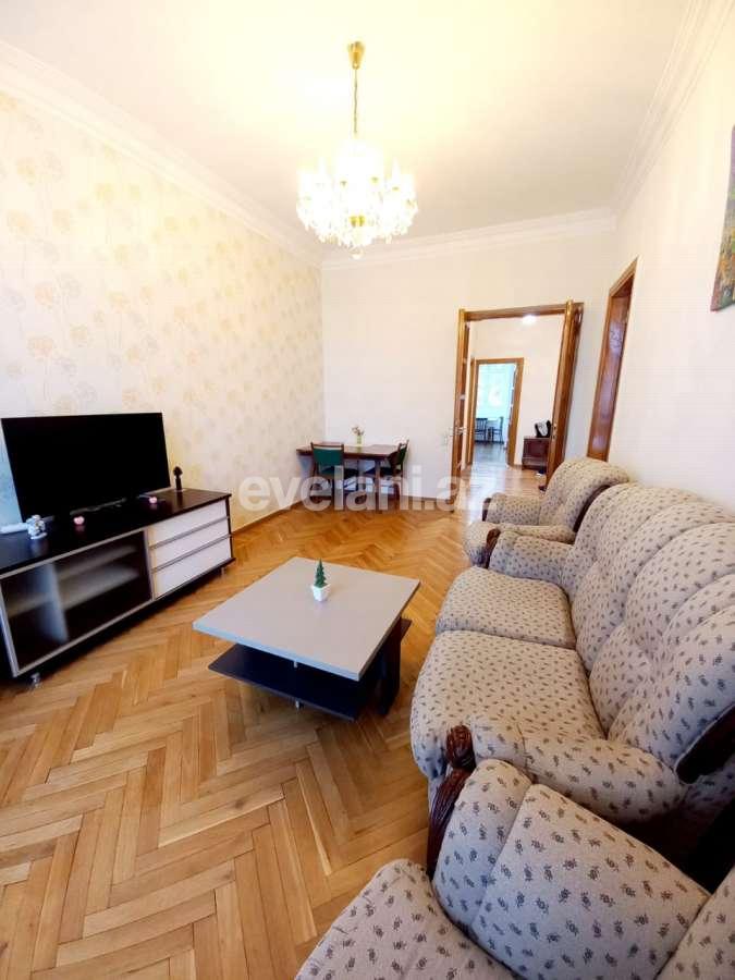 Сдаётся, вторичка, 2-комнаты, 60 m², Баку, Насиминский r, 28 мая m.