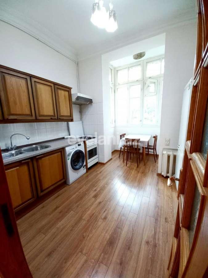 Сдаётся, вторичка, 2-комнаты, 60 m², Баку, Насиминский r, 28 мая m.