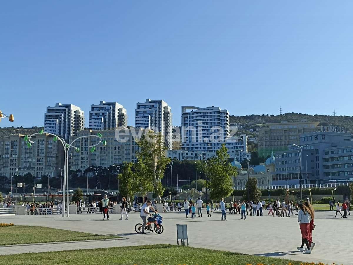 Satılır, yeni tikili, 5 otaqlı, 303 m², Bakı, Səbail r.