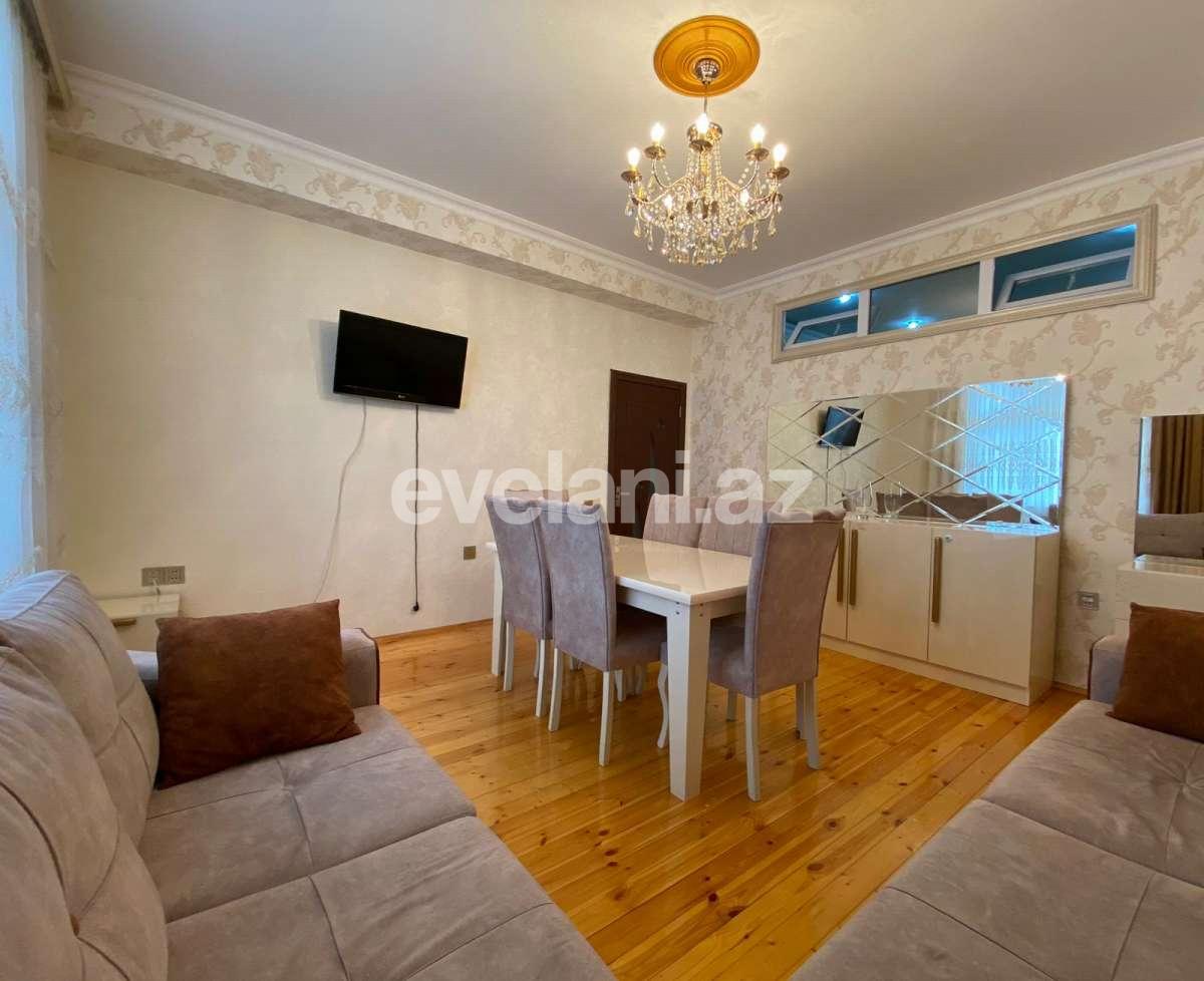 Satılır, yeni tikili, 2 otaqlı, 63 m², Bakı, Binəqədi r, 7-ci mikrorayon q, Azadlıq prospekti m.
