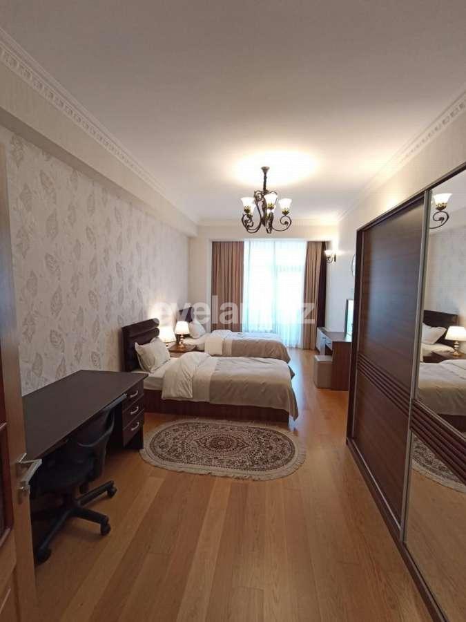 Rent, new building, 3 room, 162 m², Baku, Nasimi r, Nizami m.