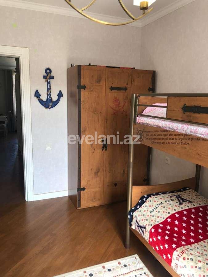 Kirayə verilir, köhnə tikili, 3 otaqlı, 100 m², Bakı, Xətai r, Sahil m.