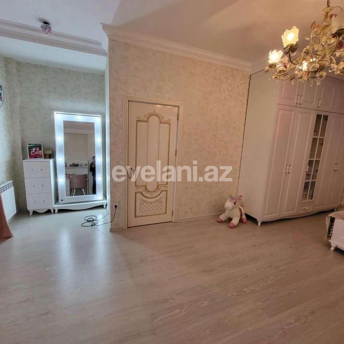 Satılır, villa, 5 otaqlı, 240 m², Bakı, Səbail r, Badamdar q.
