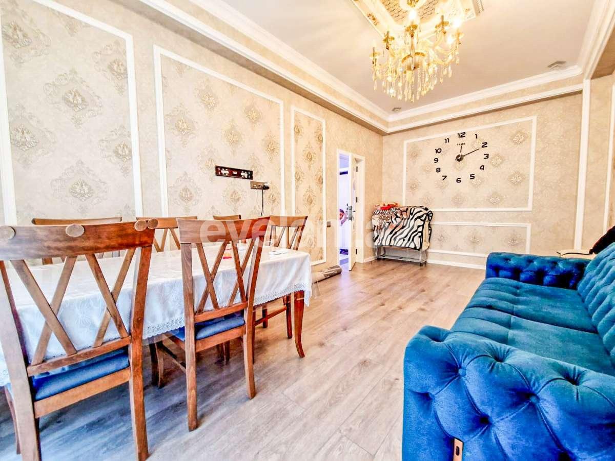 Kirayə verilir, yeni tikili, 2 otaqlı, 75 m², Bakı, Nizami r, Qara Qarayev m.