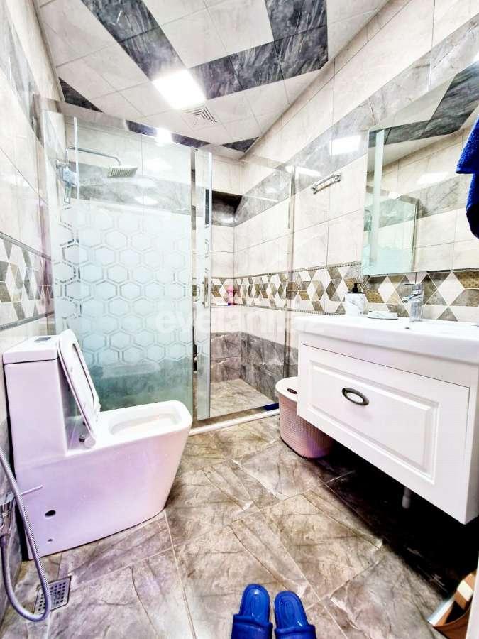 Kirayə verilir, yeni tikili, 2 otaqlı, 75 m², Bakı, Nizami r, Qara Qarayev m.