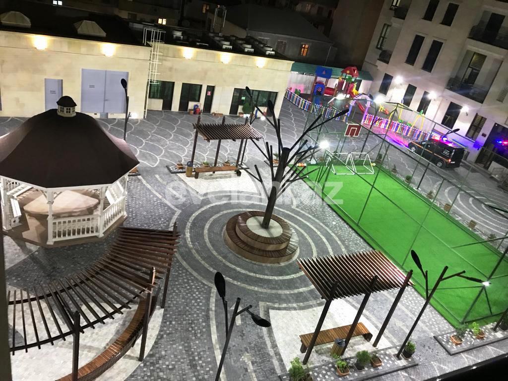 Satılır, yeni tikili, 4 otaqlı, 183.99 m², Bakı, Nəsimi r, Nizami m.