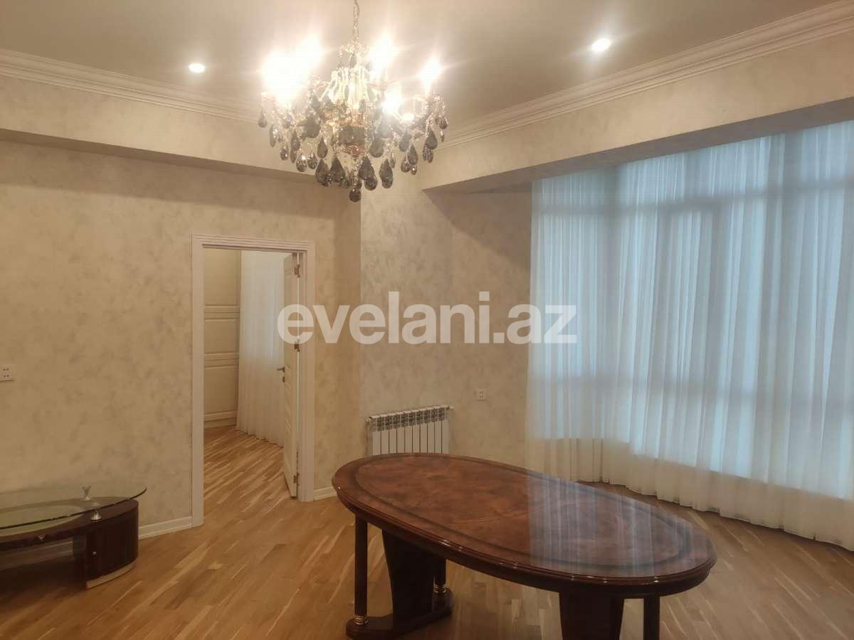 Satılır, yeni tikili, 3 otaqlı, 89.9 m², Bakı, Binəqədi r, 8-ci mikrorayon q, Azadlıq prospekti m.