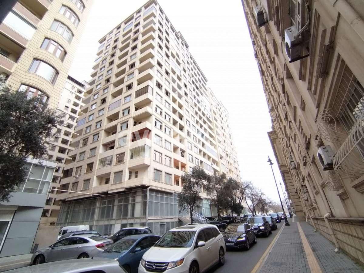 Satılır, yeni tikili, 4 otaqlı, 227 m², Bakı, Nəsimi r.