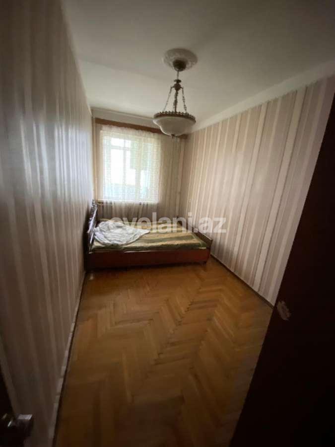Kirayə verilir, köhnə tikili, 2 otaqlı, 60 m², Bakı, Binəqədi r, 8-ci mikrorayon q, Azadlıq prospekti m.