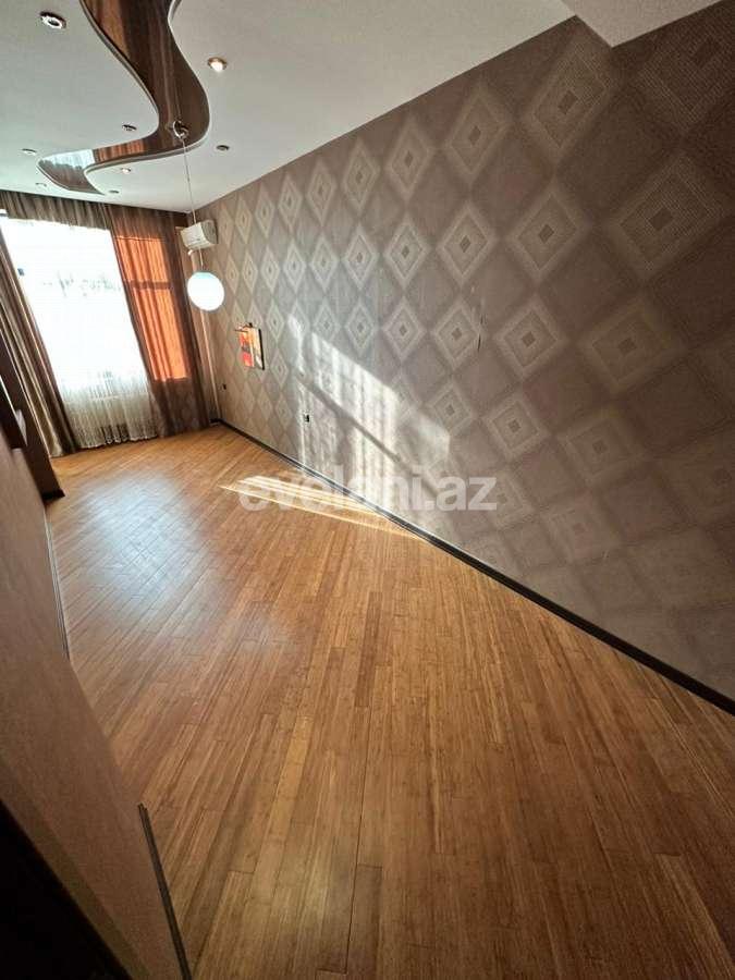 Satılır, yeni tikili, 4 otaqlı, 176000 m², Bakı, Yasamal r, İnşaatçılar m.