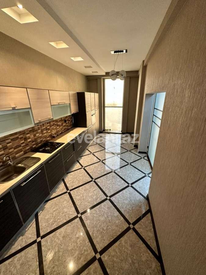 Satılır, yeni tikili, 4 otaqlı, 176000 m², Bakı, Yasamal r, İnşaatçılar m.