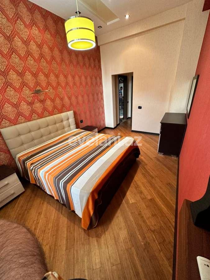 Satılır, yeni tikili, 4 otaqlı, 176000 m², Bakı, Yasamal r, İnşaatçılar m.