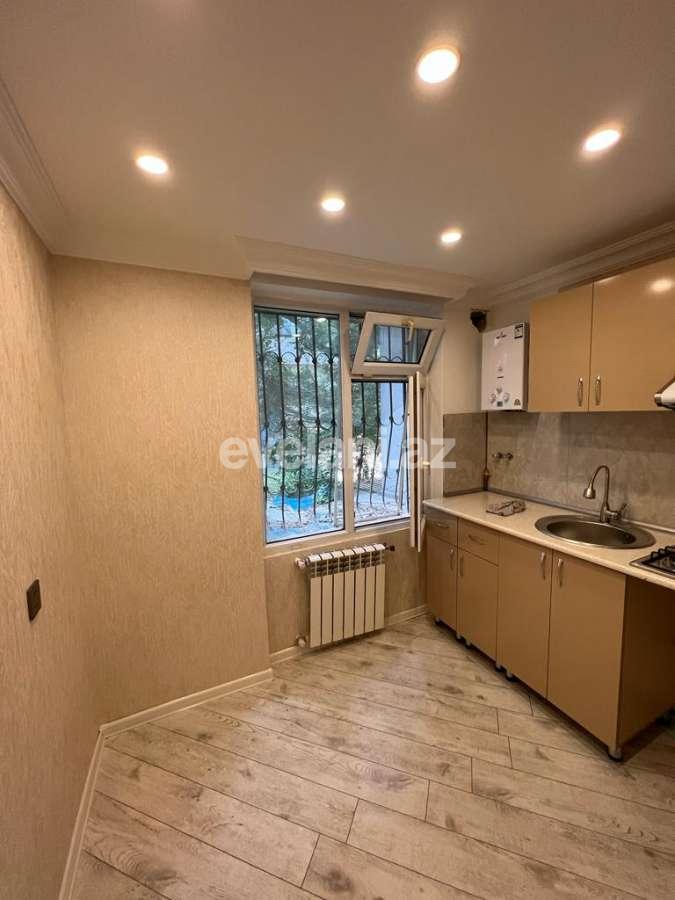 Sale, old building, 2 room, 42 m², Baku, Yasamal r.