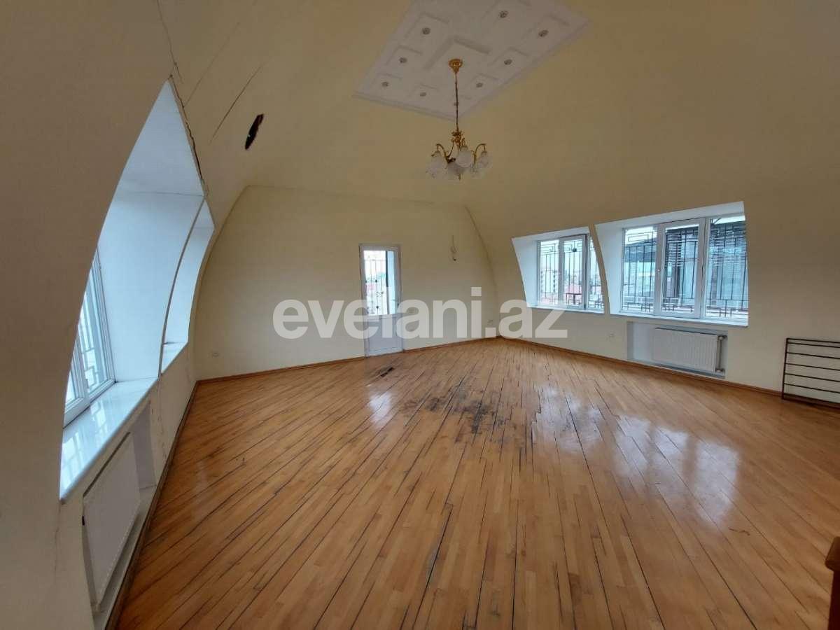 Satılır, həyət evi / bağ, 16 otaqlı, 799.97 m², Bakı, Nərimanov r, Gənclik m.
