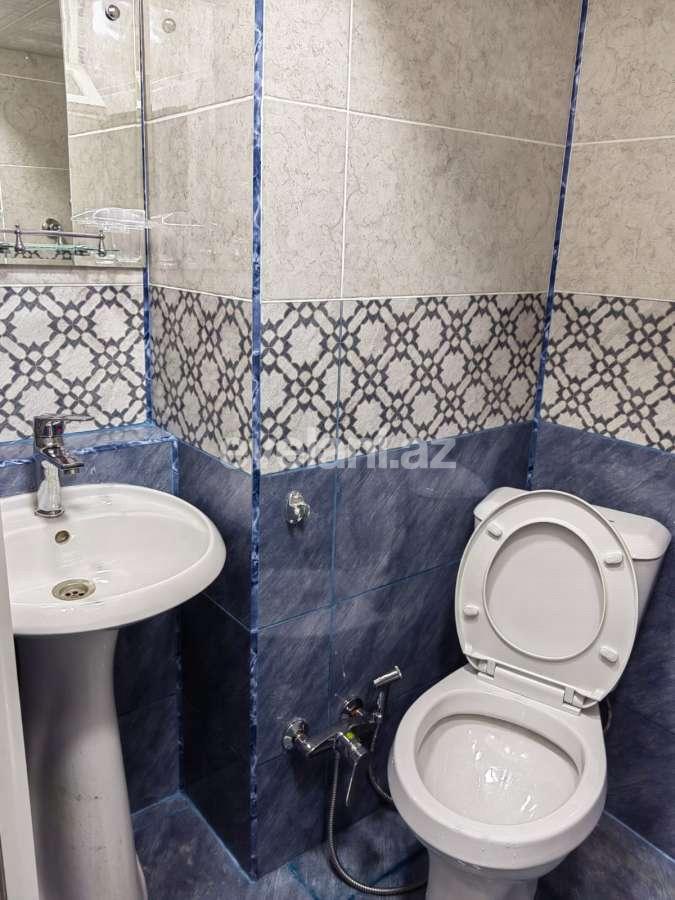 Kirayə verilir, köhnə tikili, 1 otaqlı, 30 m², Bakı, Nizami r, Qara Qarayev m.