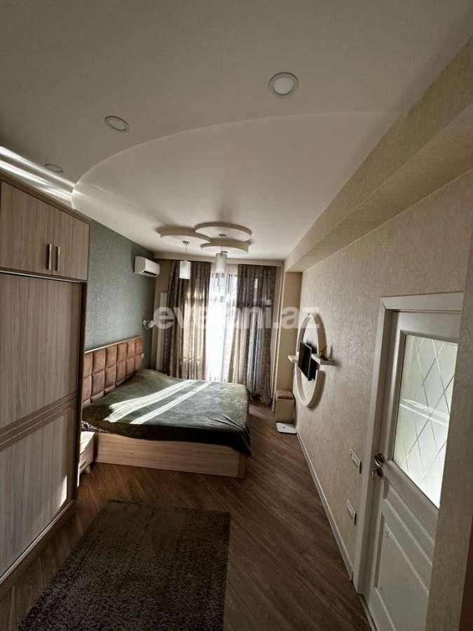 Satılır, yeni tikili, 2 otaqlı, 70 m², Bakı, Yasamal r, Elmlər Akademiyası m.