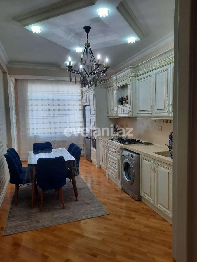 Satılır, yeni tikili, 3 otaqlı, 111 m², Bakı, Nəsimi r, 5-ci mikrorayon q, Memar Əcəmi m.
