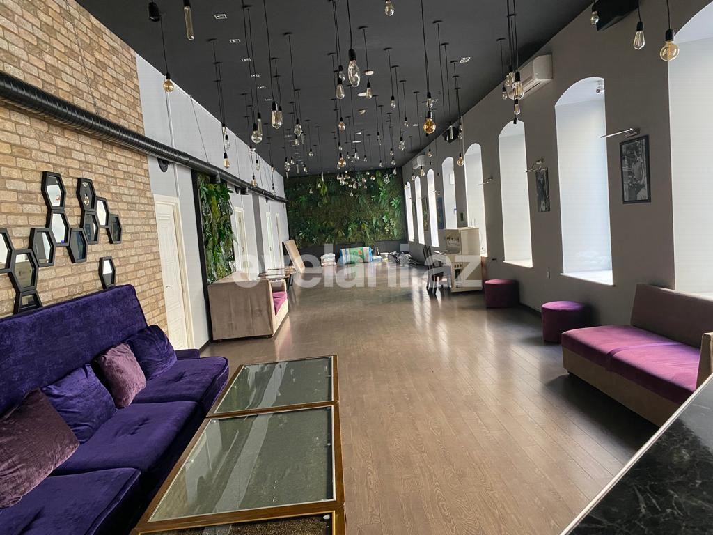 Kirayə verilir, obyekt, 233 m², Bakı, Səbail r, İçəri Şəhər m.