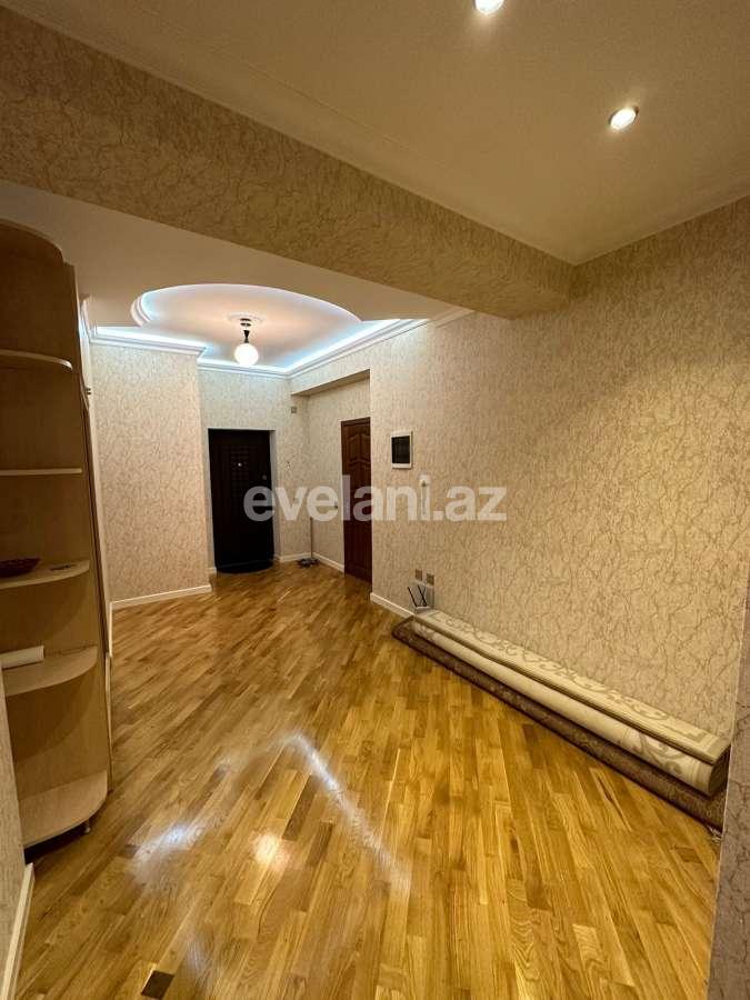 Kirayə verilir, yeni tikili, 3 otaqlı, 130 m², Bakı, Xətai r.