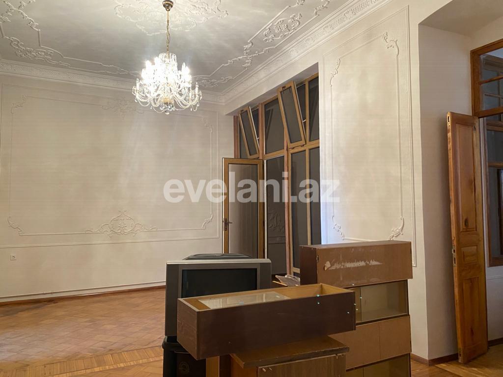 Satılır, köhnə tikili, 5 otaqlı, 240 m², Bakı, Səbail r, Sahil m.