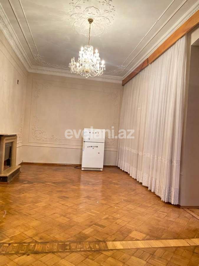 Satılır, köhnə tikili, 5 otaqlı, 240 m², Bakı, Səbail r, Sahil m.