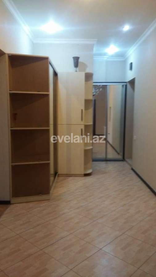 Satılır, köhnə tikili, 2 otaqlı, 69.99 m², Bakı, Səbail r, Sahil m.