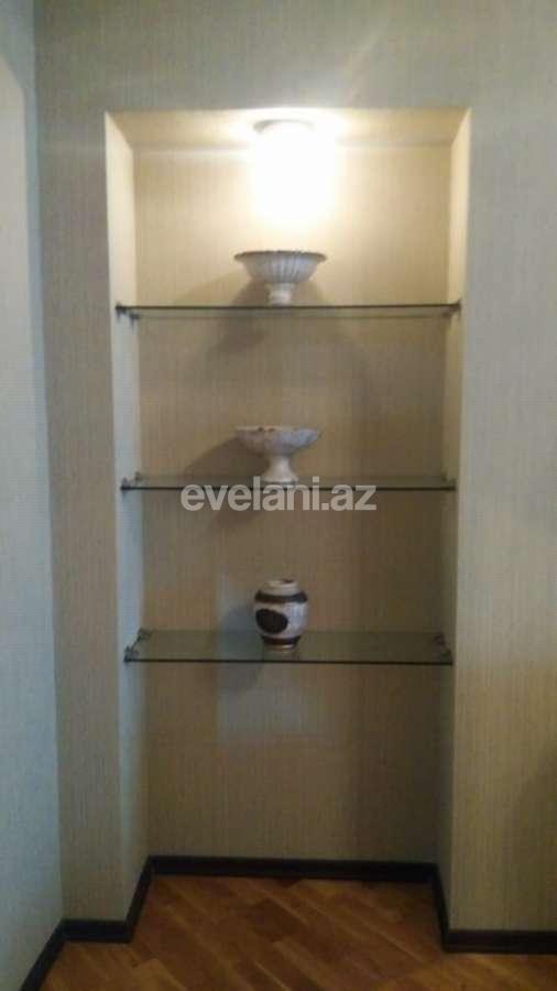 Satılır, köhnə tikili, 2 otaqlı, 69.99 m², Bakı, Səbail r, Sahil m.