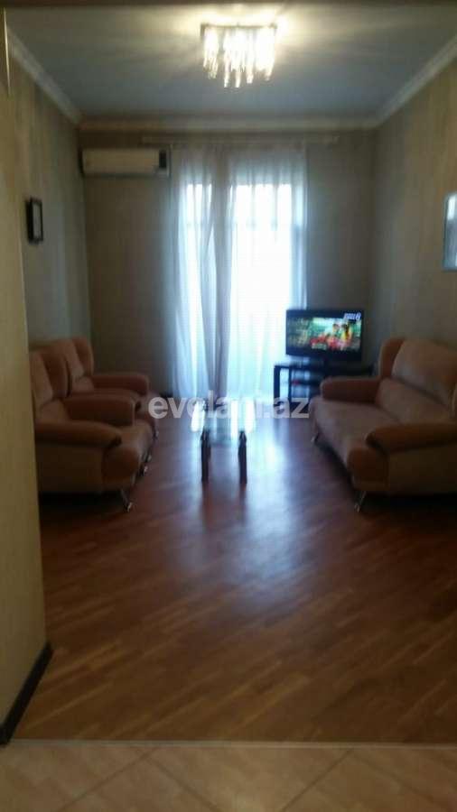 Satılır, köhnə tikili, 2 otaqlı, 69.99 m², Bakı, Səbail r, Sahil m.