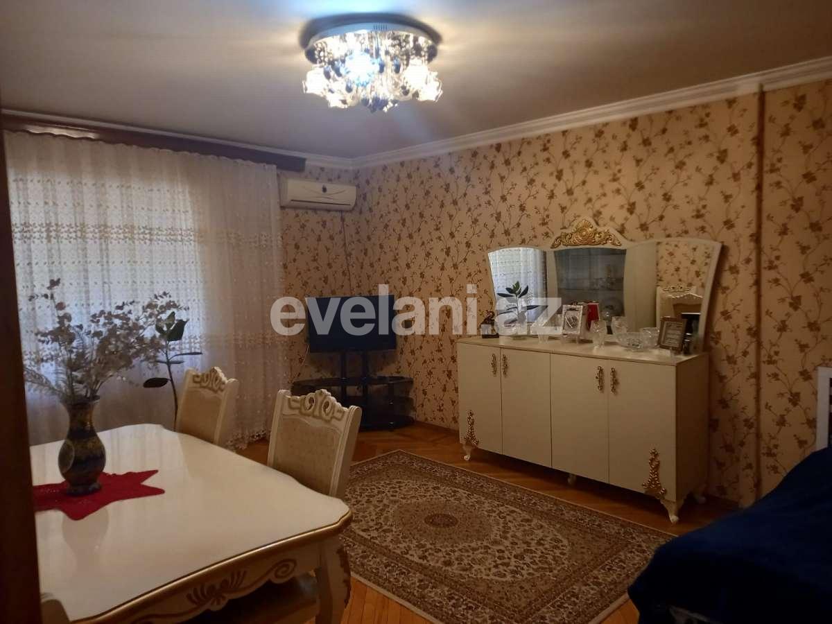 Sale, old building, 3 room, 70 m², Baku, Nizami r, Neftchilar m.
