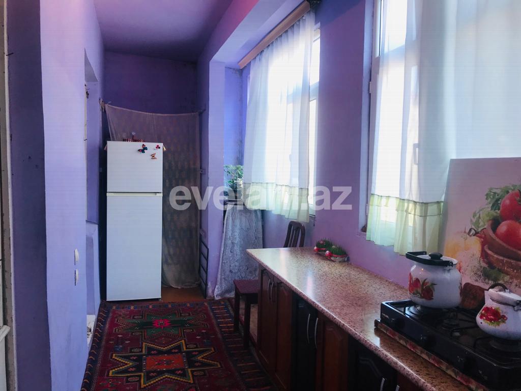 Satılır, köhnə tikili, 2 otaqlı, 45 m², Bakı, Binəqədi r, 6-cı mikrorayon q, Nəsimi m.